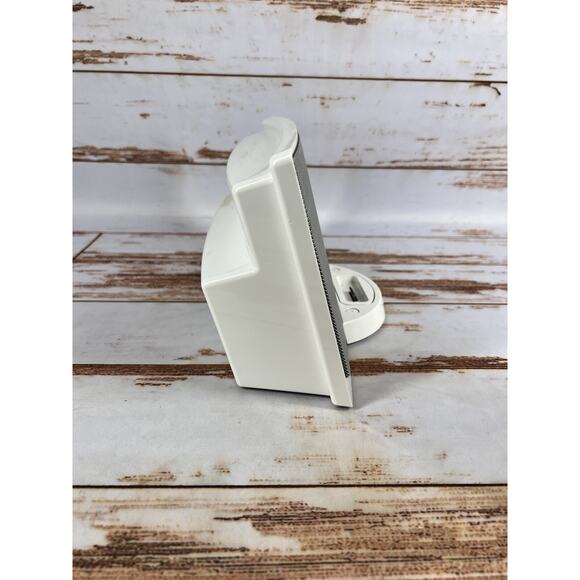 Bose SoundDock Digital Music System - White No Remote/Power Supply - Picture 3 of 6